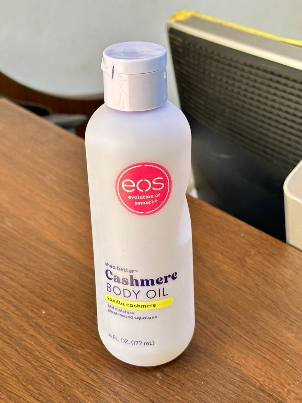 EOS Cashmere Body Oil